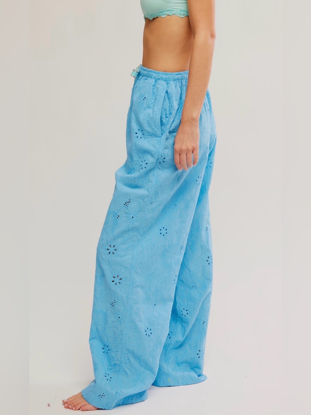 Day Drift Pants NWOT blue - Picture 4 of 4